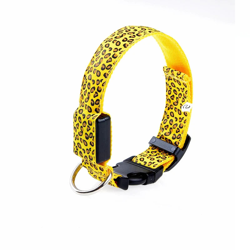 NIGHTBRITE DOG COLLAR (LEOPARD PRINT)