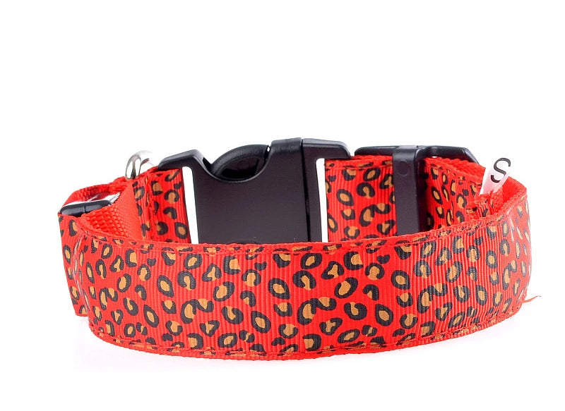 NIGHTBRITE DOG COLLAR (LEOPARD PRINT)