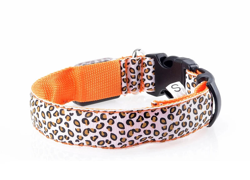 NIGHTBRITE DOG COLLAR (LEOPARD PRINT)